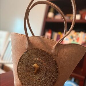 Elegant Tan Tote Bag with Gold Accent